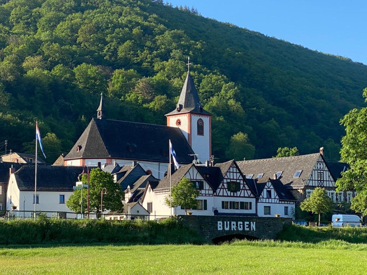 Ferienhaus Am Baybach In Burgen An Der Mosel Extérieur photo